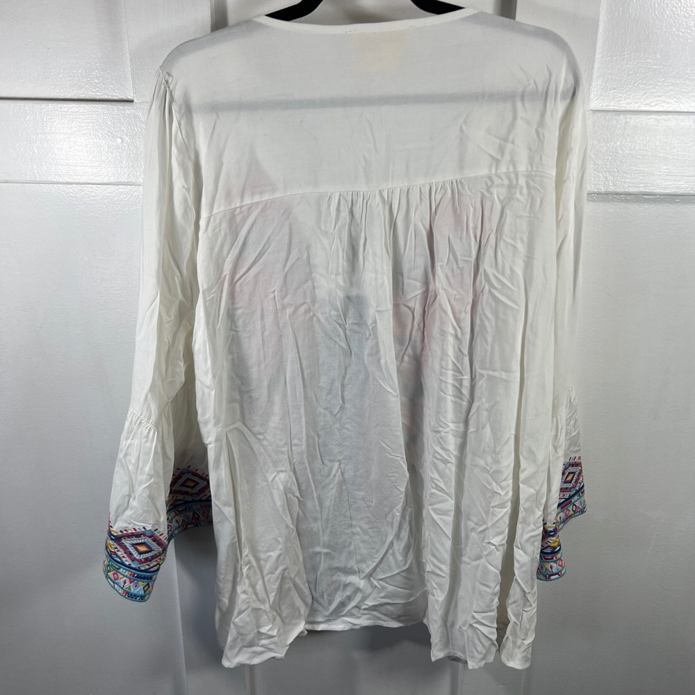 Savanna Jane Heavily Embroidered Wht Floral Bell Sleeve Bohemian Peasant Blouse - Picture 5 of 8